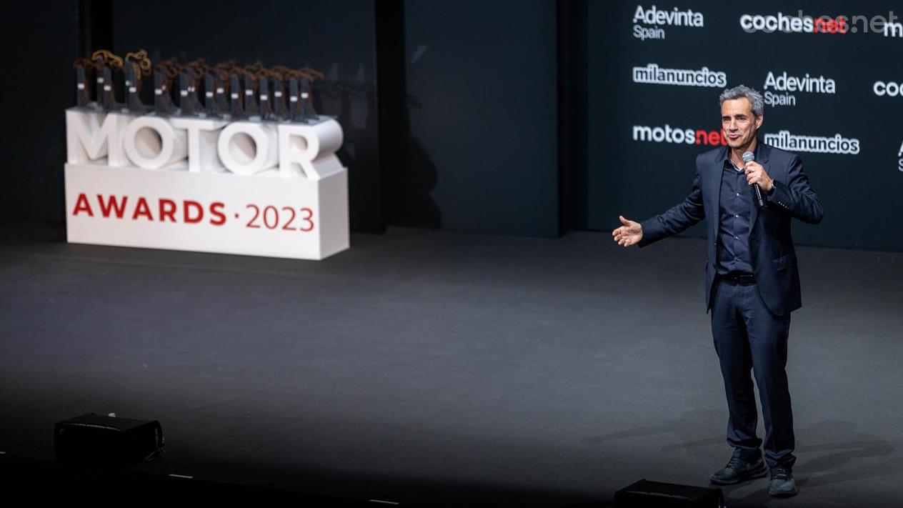 El humorista Dani Delacámara presentó y amenizó la gala.