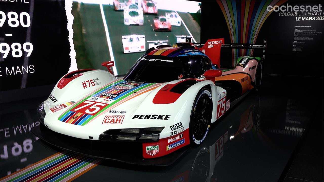 Porsche compitió con 3 unidades del 963 como el de la imagen, así como una cuarta unidad en manos del equipo JOTA.