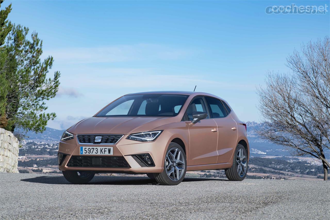 El Seat Ibiza cuenta desde ahora con una versión que consume Gas Natural Comprimido o gasolina en su defecto, al montar el motor 1.0 de tres cilindros ya conocido. 