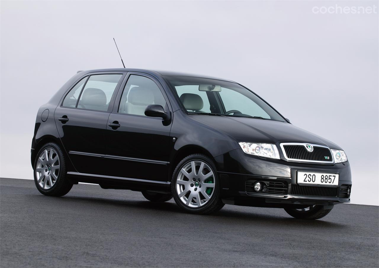 El primera Skoda RS con motor diésel de la historia fue el Fabia RS que se presentó en 2003. Estaba animado por un motor 1.9 TDI de 130 CV.