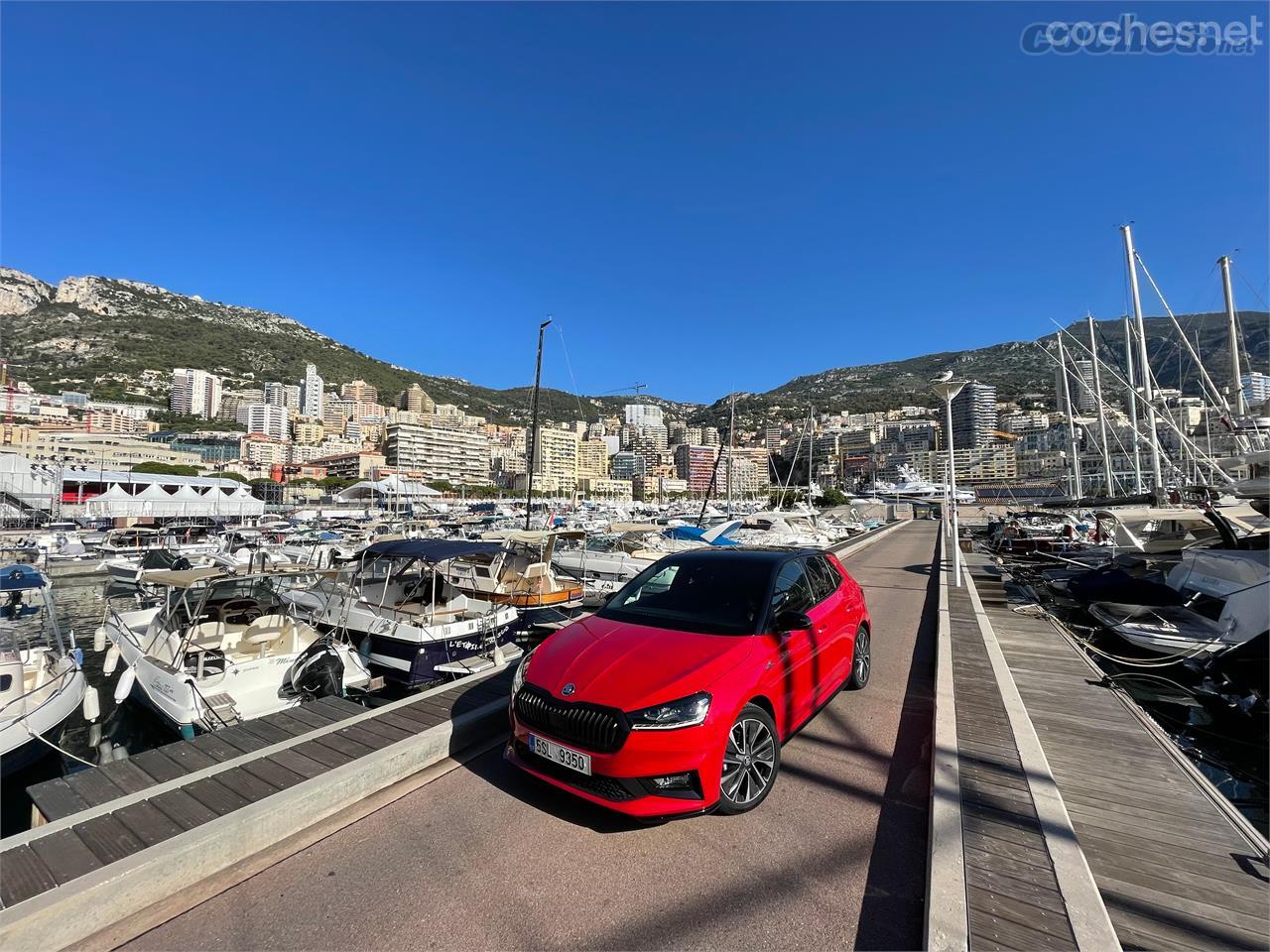 Además de por su puerto deportivo, por el GP de F1 y por el Casino, Mónaco también es famoso por el histórico Rallye Monte Carlo.