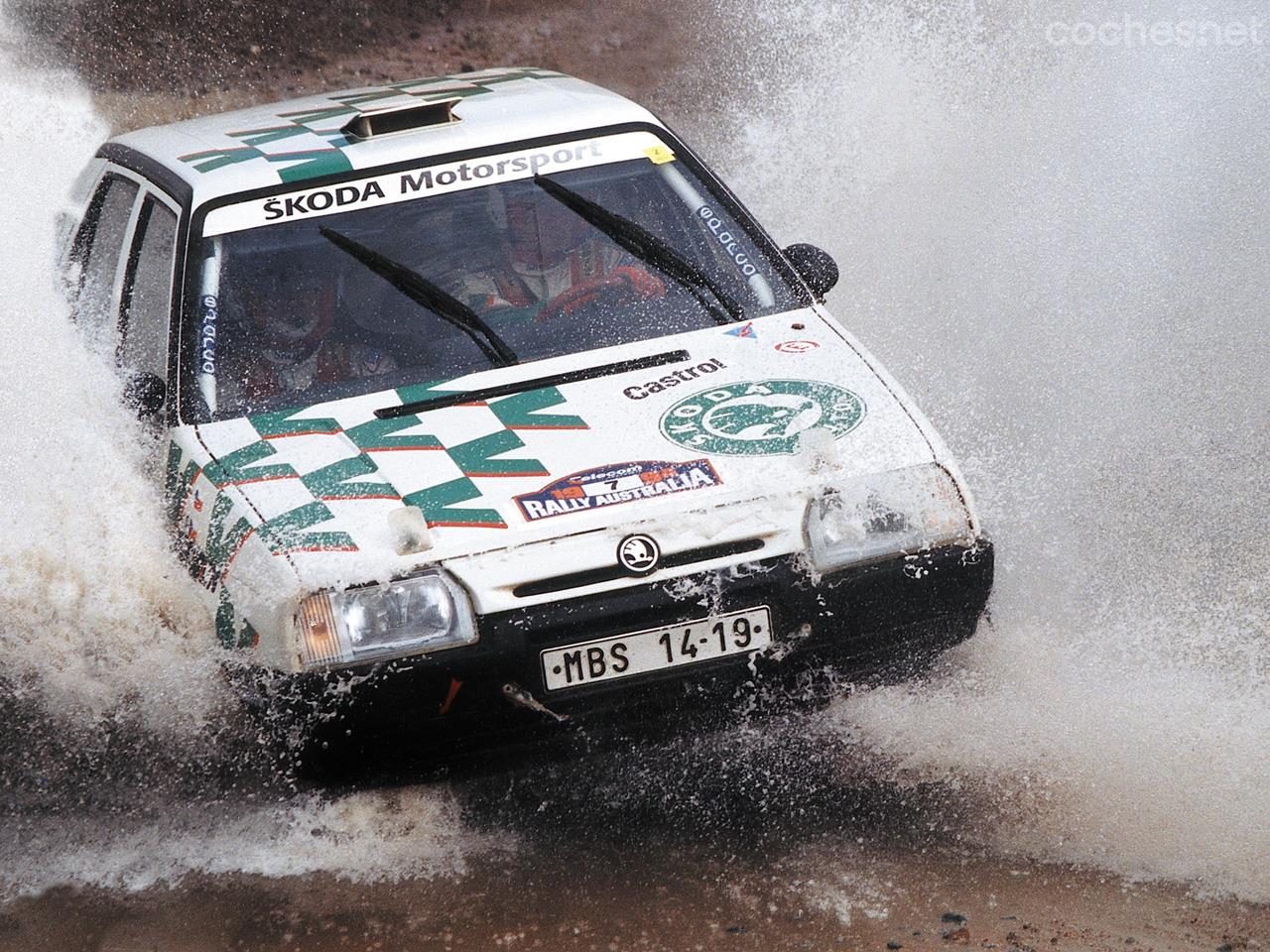 Skoda se proclamó campeona del mundo de rally de la categoría 2 litros en 1994 con el Favorit de 1.300 c.c.