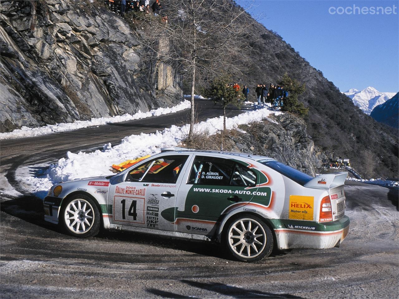 Skoda debutó en la categoría WRC del mundial en 1999 con el espectacular Octavia WRC. Entre 1999 y 2003 se presentaron 3 evoluciones del mismo.