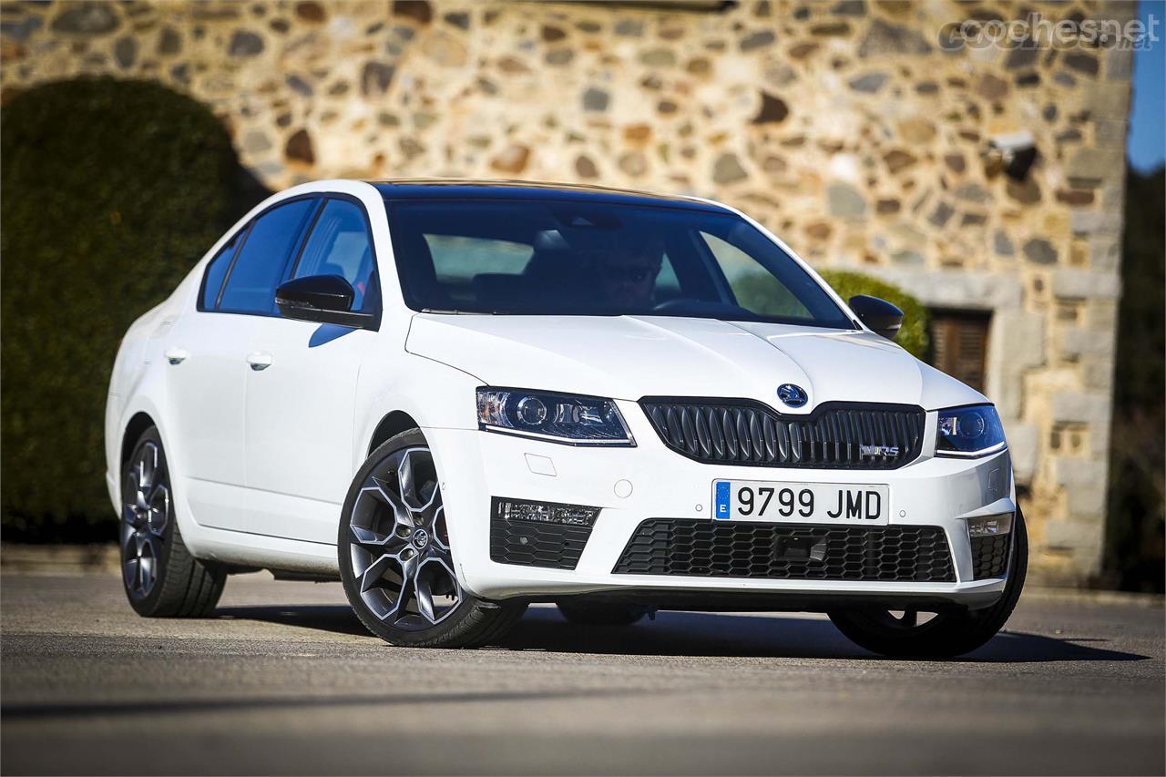 Normalmente las versiones deportivas de los modelos compactos son de tracción delantera, el Octavia RS es una excepción (Fotos: Asensi Carricondo).