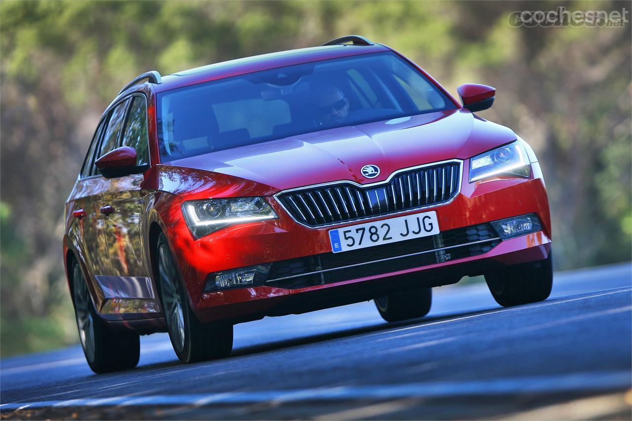 Skoda ha creado un excelente Station Wagon derivado del Superb sedán. Una gran alternativa y un serio competidor en el segmento. 