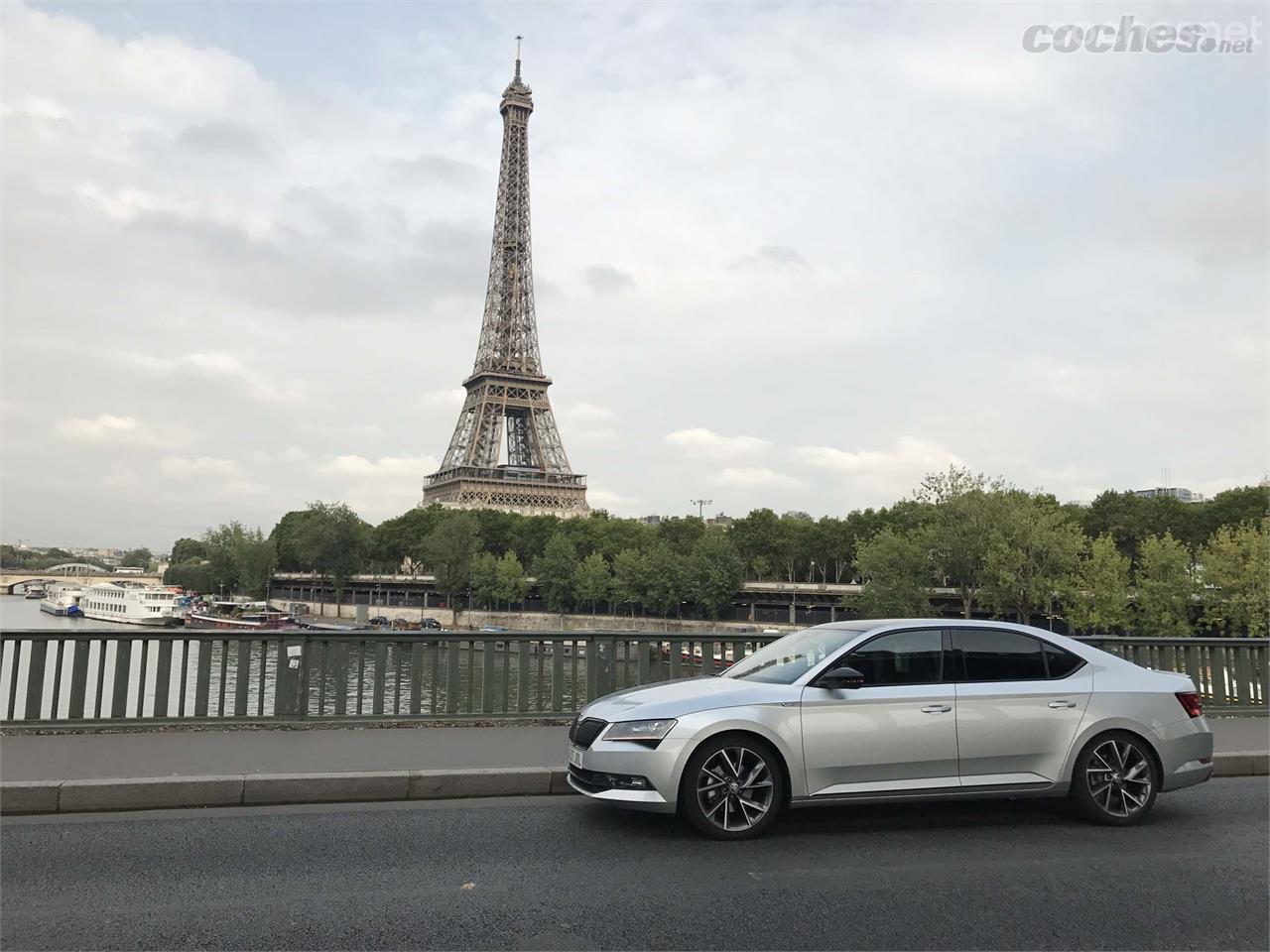 Sólo necesitó un depósito para hacer los 854 kilómetros que hay de París a Andorra. Este 1.8 TSI gasolina gasta muy poco.