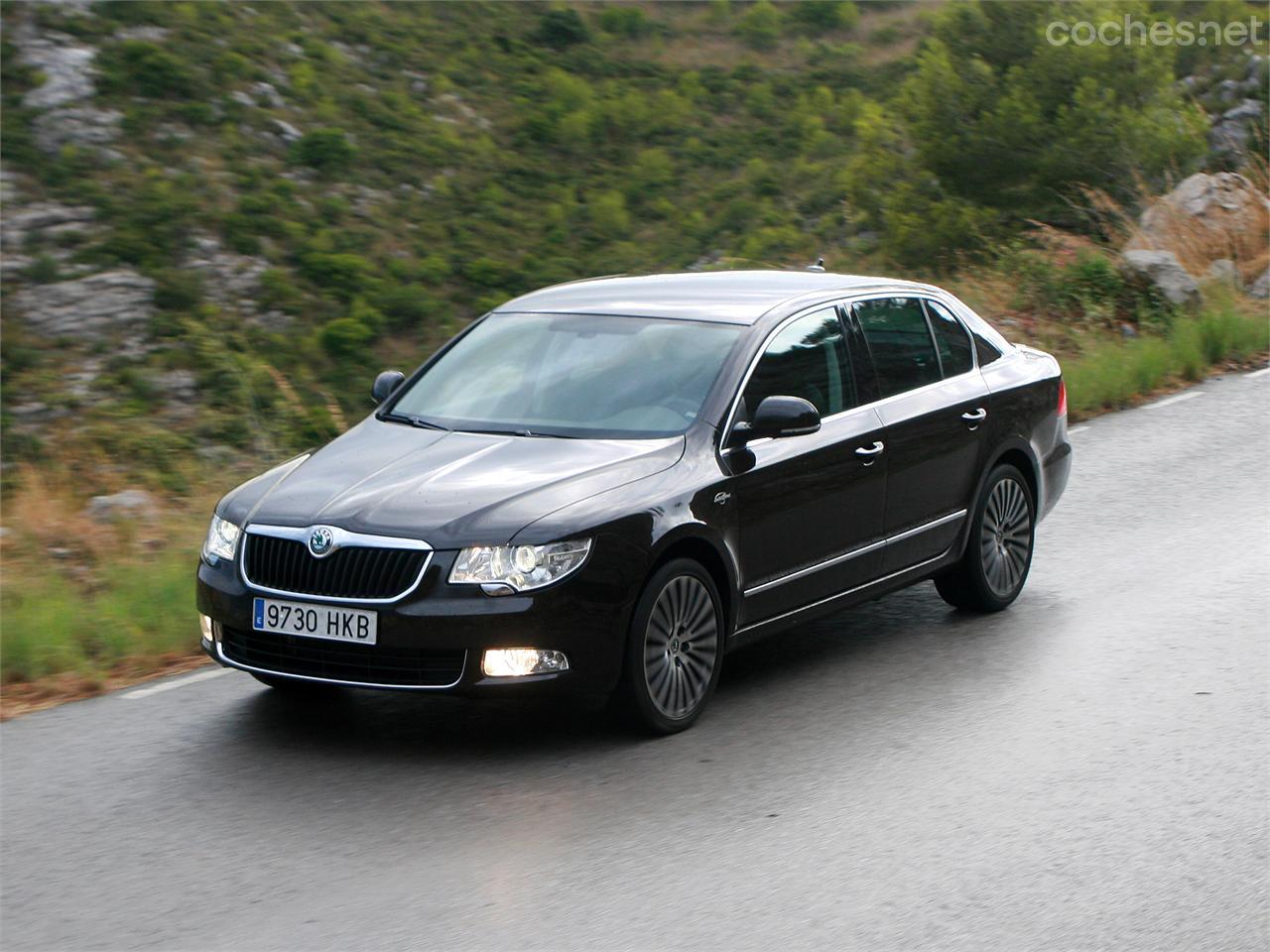 Skoda Superb 2.0 TSI 200 CV Laurin & Klement