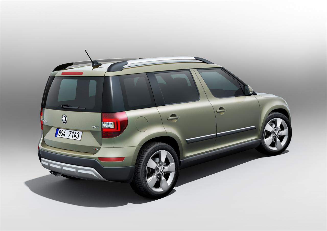 Skoda Yeti: Es fácil reconocer cuál de las dos versiones es la off-road, solo hay que fijarse en las protecciones plásticas