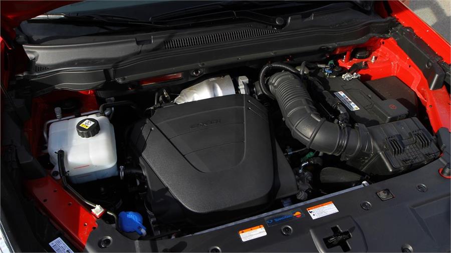 El único motor disponible es un diésel de cuatro cilindros, turbo, con 178 CV y 400 Nm de par.