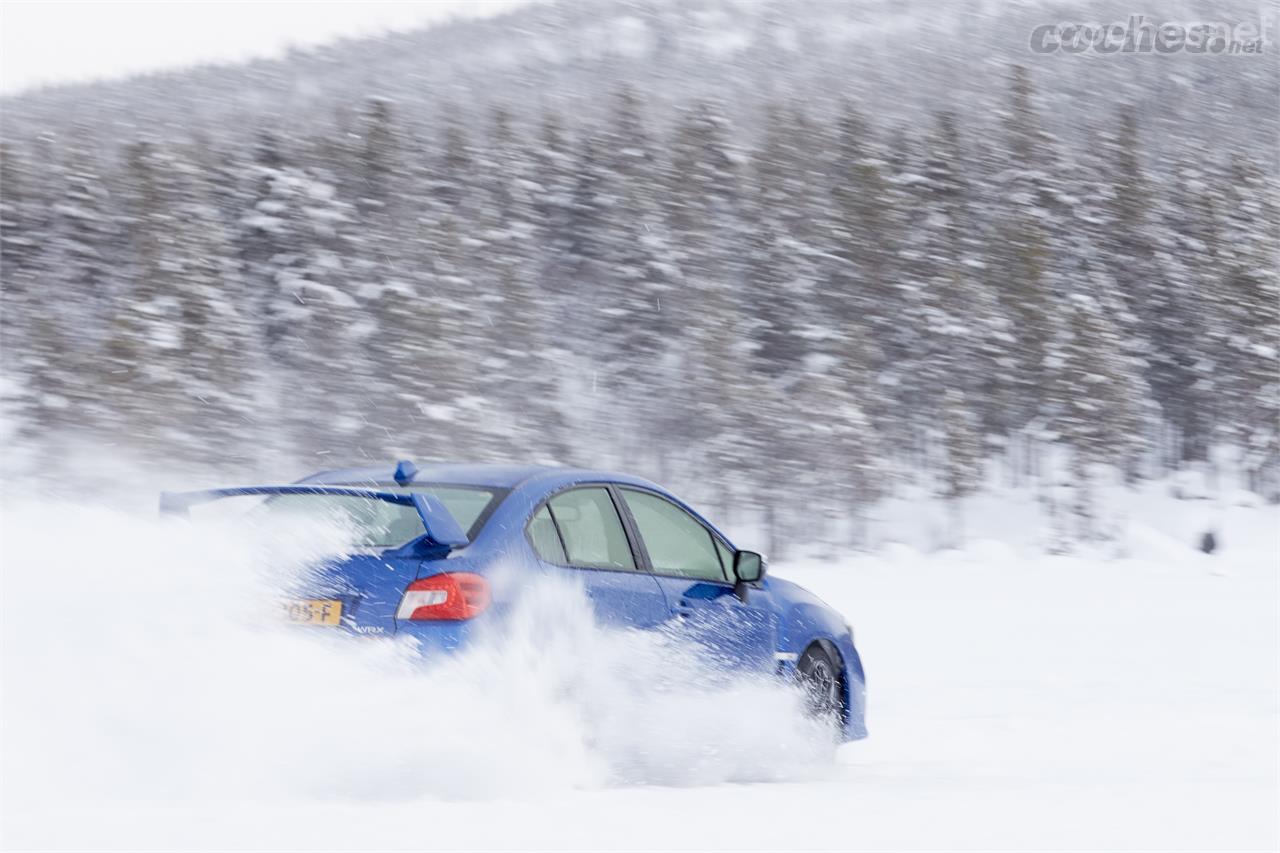 Las condiciones del circuito de Dagali, en Noruega, son ideales para comprobar hasta qué punto es seguro y efectivo un coche en conducción en condiciones climatológicas extremas. 