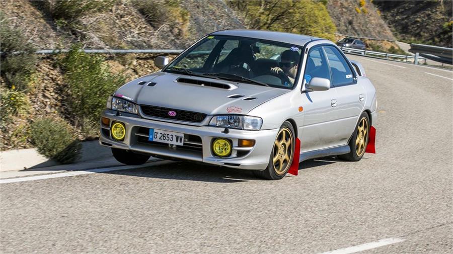 En Europa se llamaba Subaru GT Turbo, pero en el resto del mundo fue comercializado como WRX.