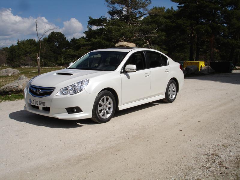 Opiniones de Subaru Legacy 2.0 Diesel Limited Plus SDN: Deportivo, seguro y equipado