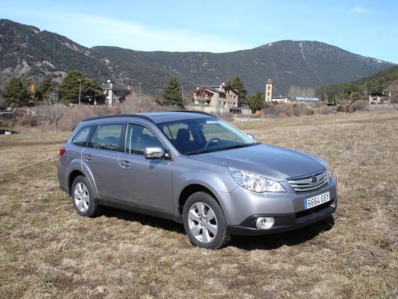 Opiniones de Subaru Outback 2.5i Limited Lineartronic: Familiar versátil