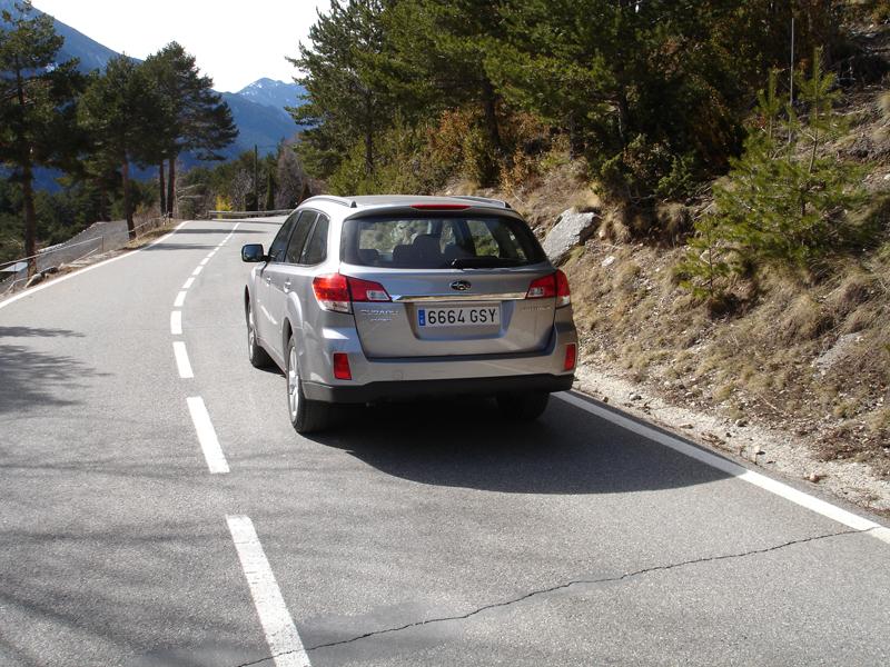 Subaru Outback 2.5i Limited Lineartronic