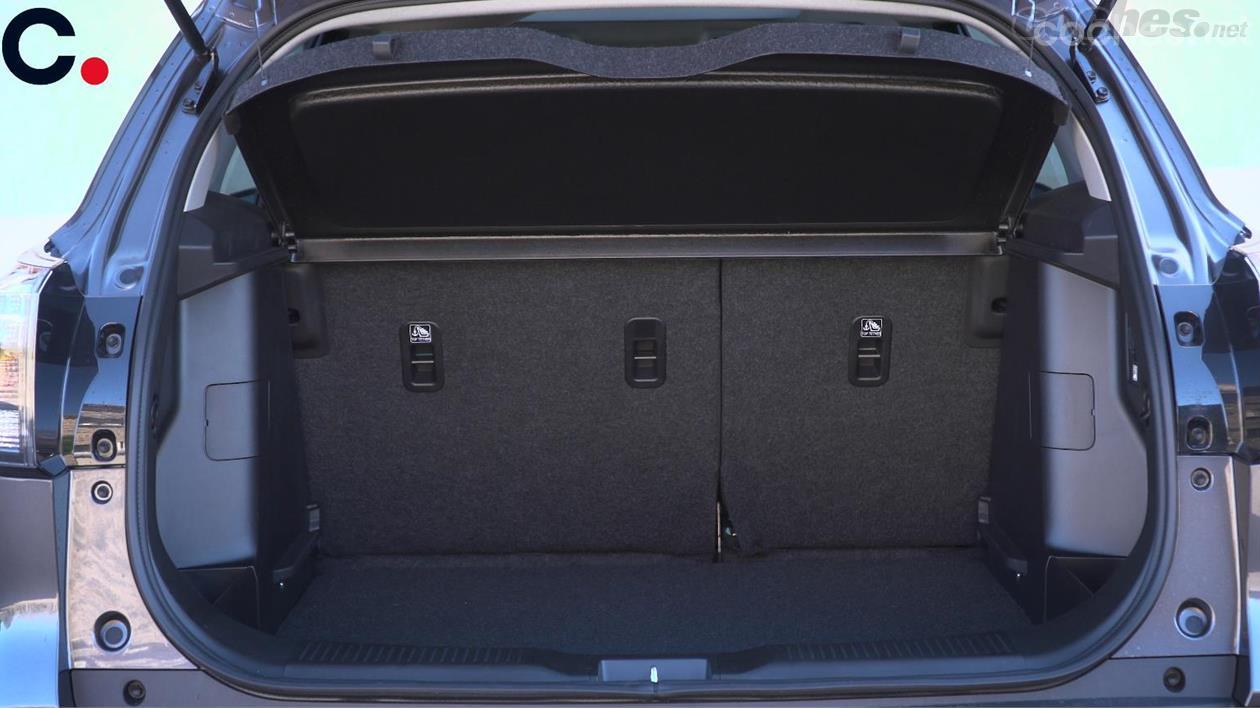 SUZUKI SCross - Something more than 400 liters is what fits in this trunk, in line with what its rivals offer. 