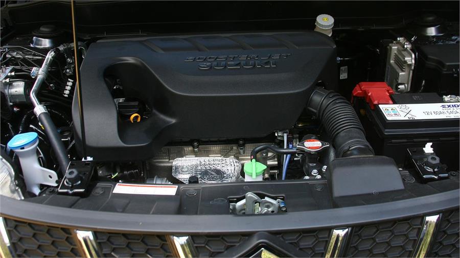 El motor 1.4 BoosterJet de 140 CV, con turbo, mejora mucho la falta de empuje a bajas vueltas del gasolina atmosférico. Sin duda, una elección muy acertada.
