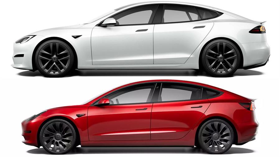 Tesla Model S vs Tesla Model 3