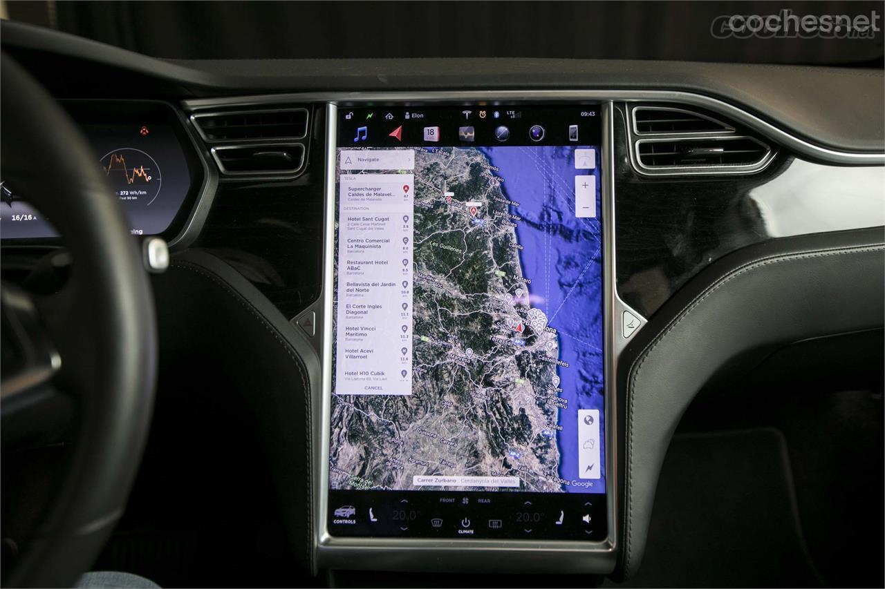 Ningún otro coche actualmente ofrece una pantalla táctil con el tamaño ni la calidad de gráficos que la de Tesla.