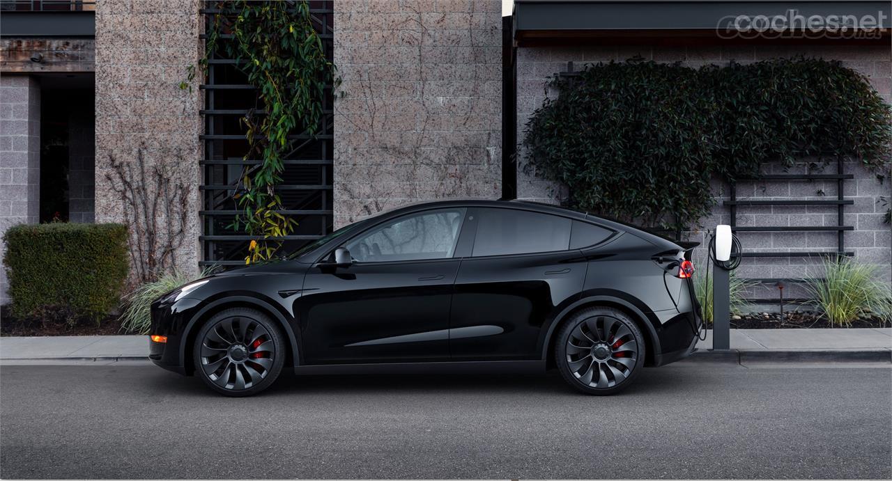 La versión Rear-Wheel Drive del Tesla Model Y permite comprarlo por 42.990 euros una vez descontado el Plan MOVES III si se entrega un usado a cambio.