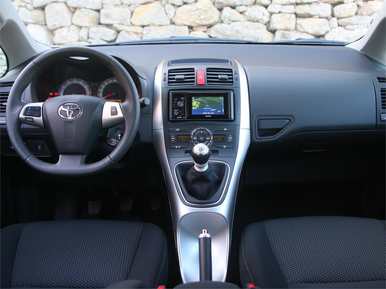 Toyota Auris 1.6 VVTi