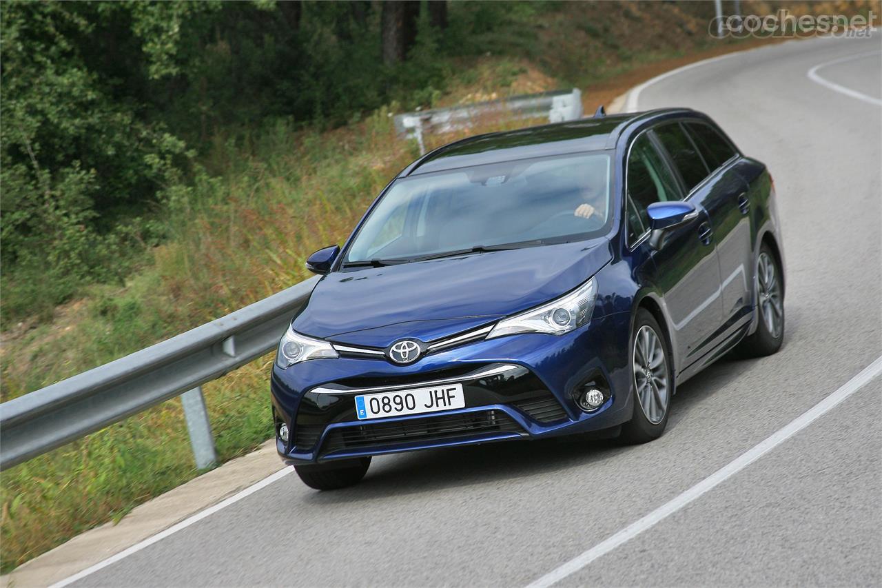 El Toyota Avensis Sports Tourer se posiciona como una de las berlinas familiares más agradables del segmento.