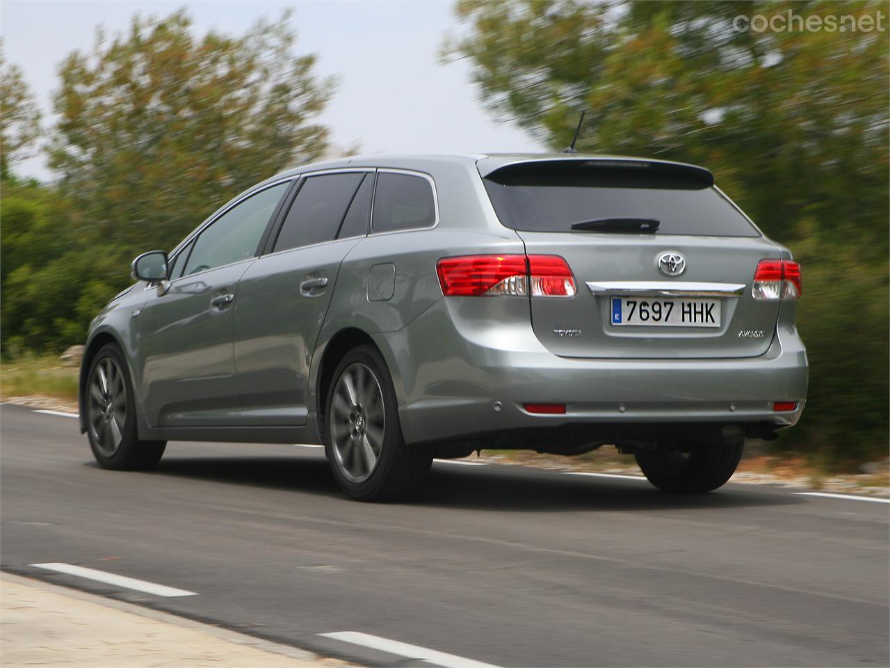 Toyota Avensis D150 Cross Sport