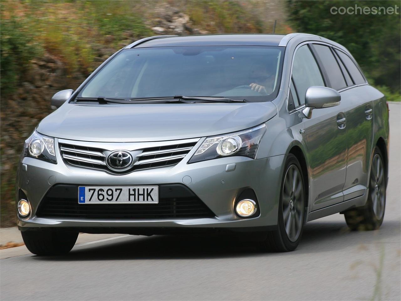 Toyota Avensis D150 Cross Sport