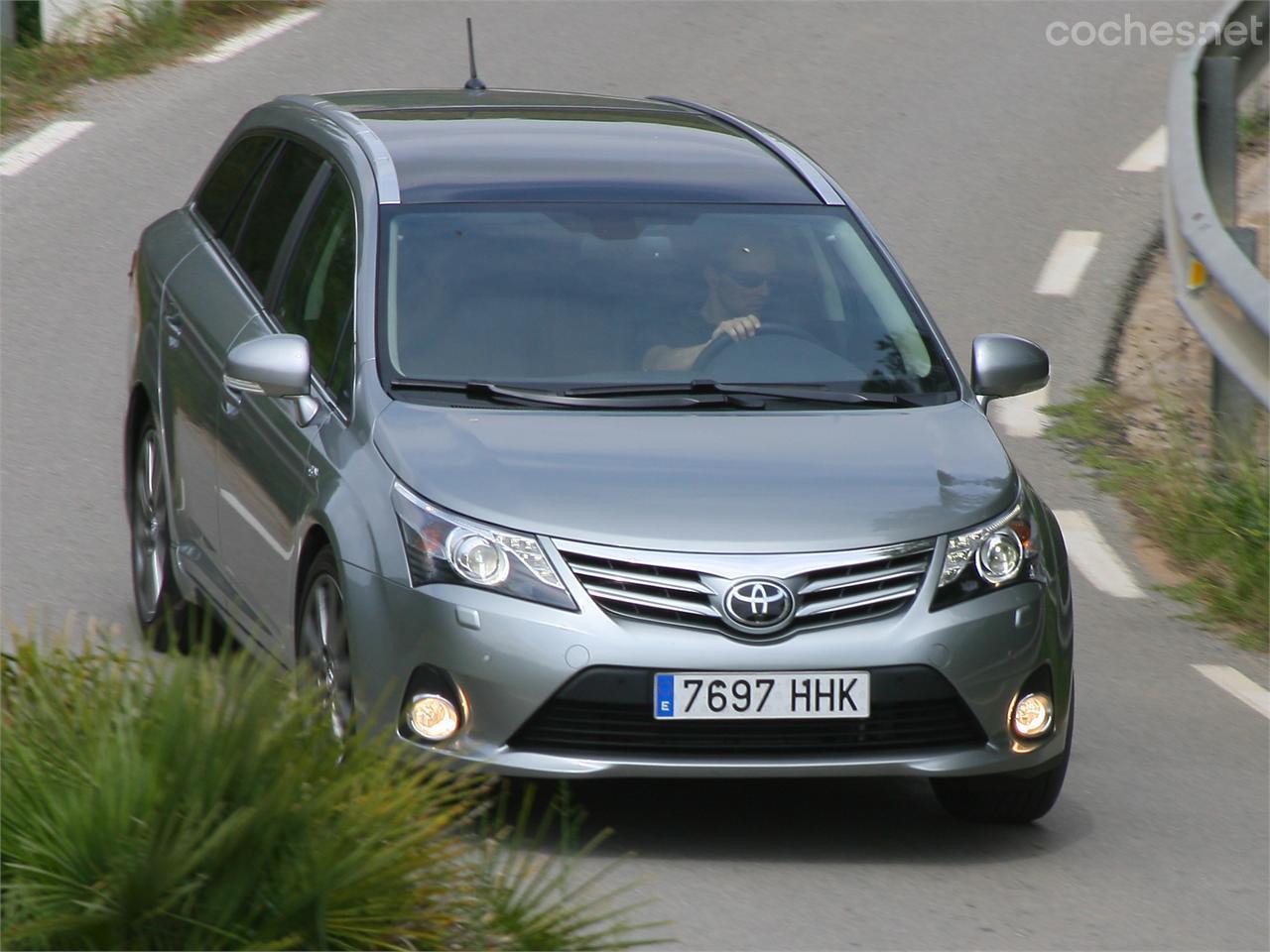 Toyota Avensis D150 Cross Sport