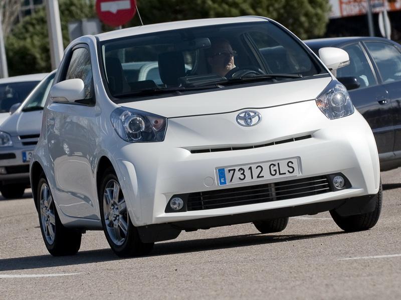 Toyota iQ 1.0 VVT-i Multidrive