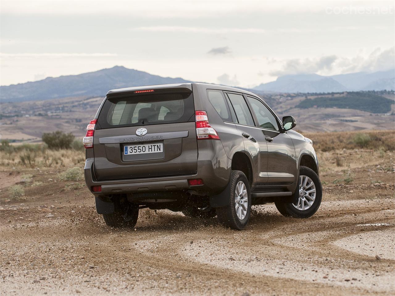 En pista hay que jugar con las inercias para evitar el subviraje ya que la tendencia natural del coche es a irse de morro.