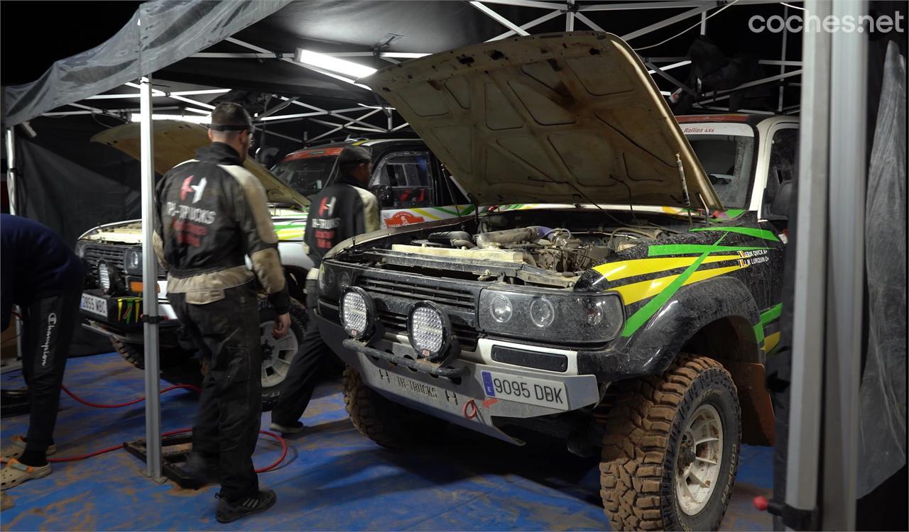 Entre los participantes en el Dakar Classic hay muchos propietarios de Toyota HDJ 80.