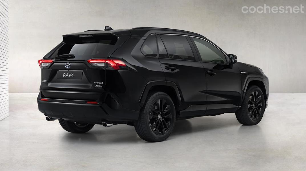 Toyota RAV4 Black Edition: Todo al negro