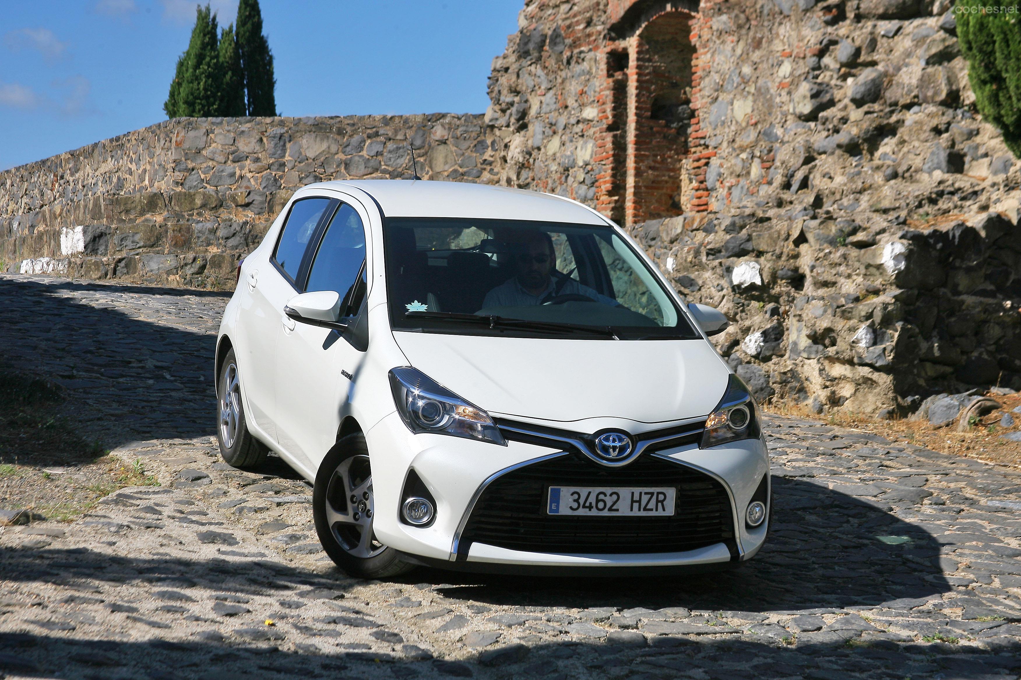 Toyota Yaris Hybrid Advance