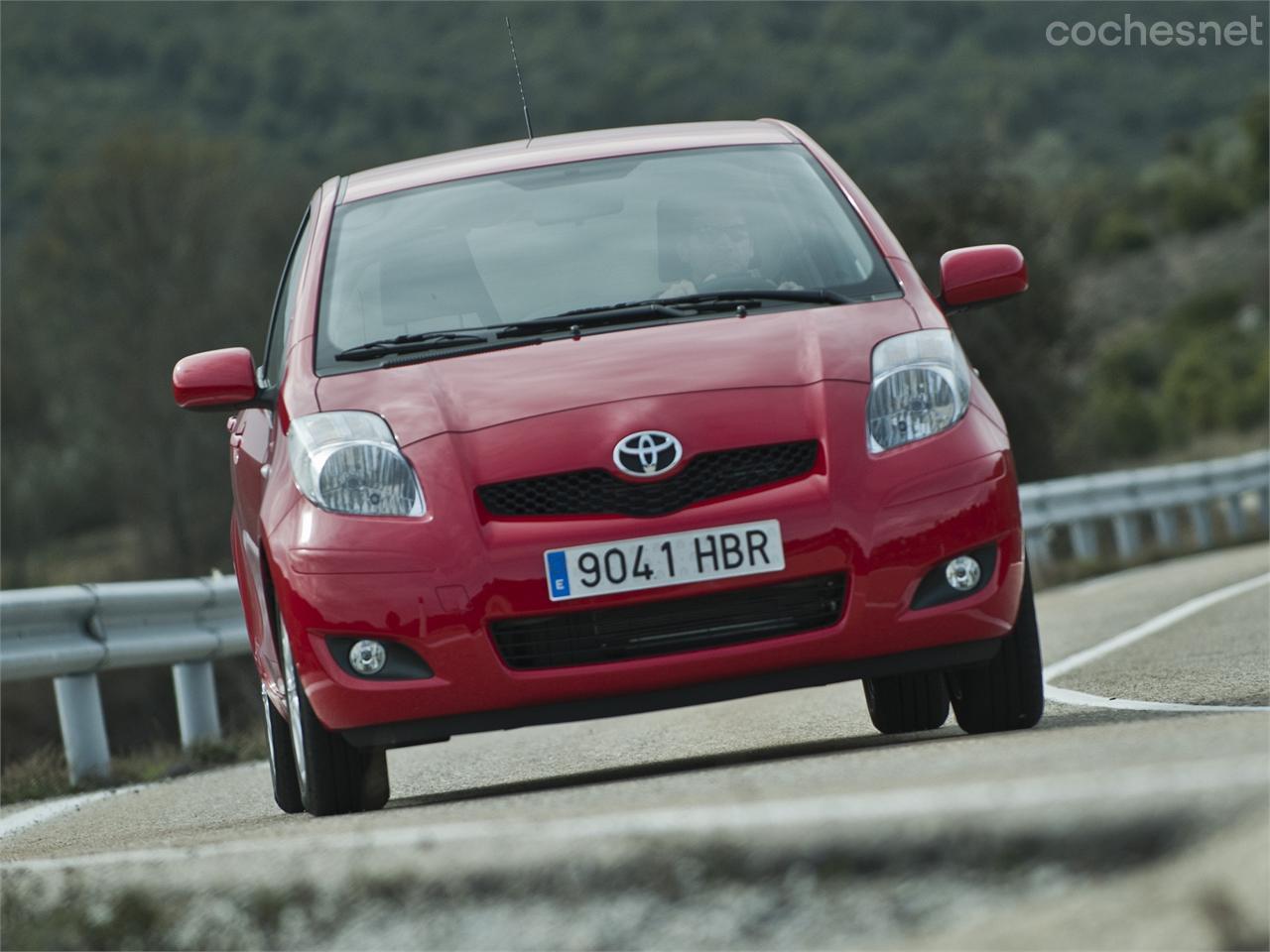 Toyota Yaris 1.33 VVT-i Connect Confortdrive