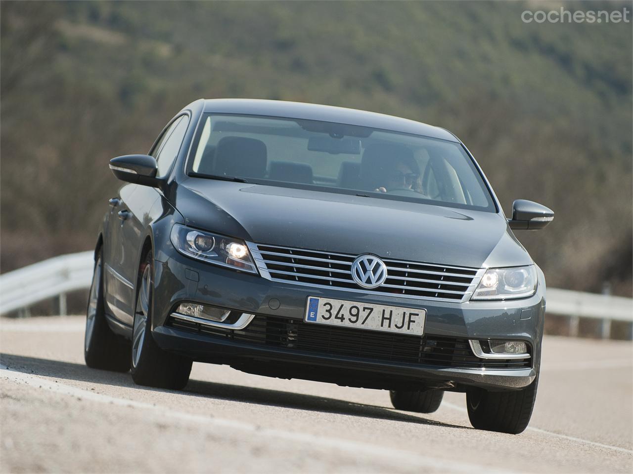 Volkswagen CC 2.0 TDI 140 CV Bluemotion: Cupé cupé