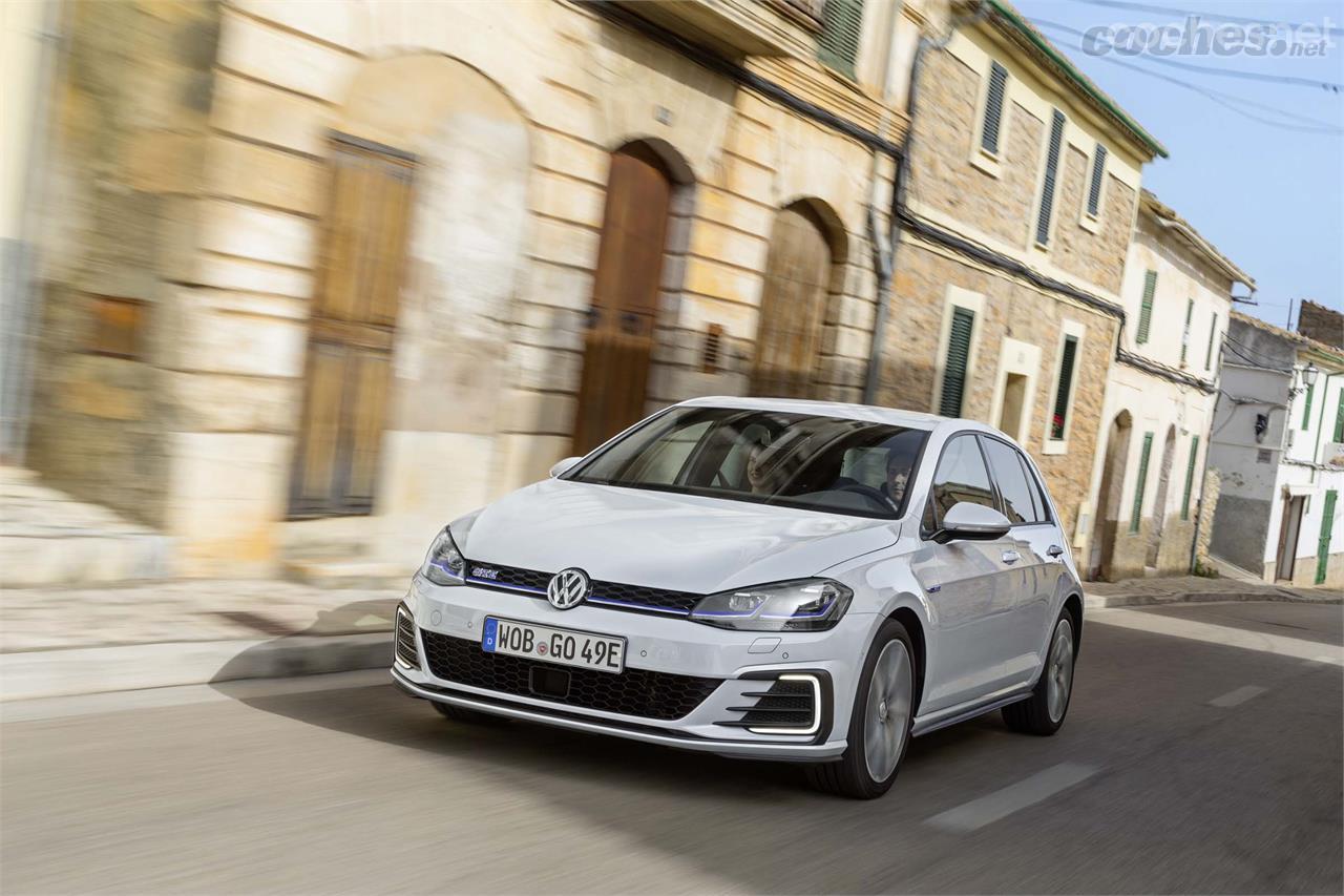 Volkswagen Golf GTE, e-Golf, GTI Performance y Golf R