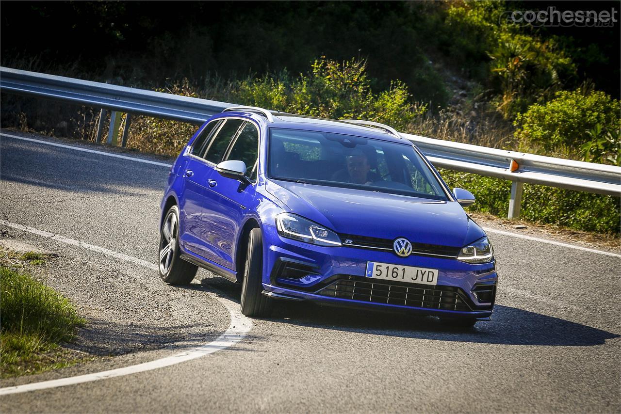 Los 310 cv y la efectividad dinámica del Golf R Variant, le permiten ser muy eficaz en conducción deportiva, pese al formato familiar.