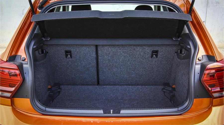 El maletero tiene una capacidad de 351 litros, una de las mejores del segmento. 