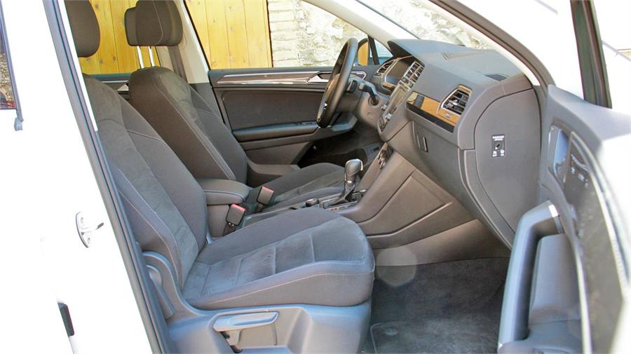 Los asientos del Volkswagen son grandes y confortables aunque la tapicería de piel, de serie en el Subaru y el Honda, hay que pagarla aparte.