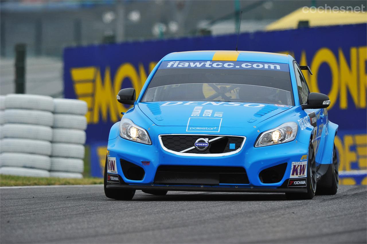 El equipo Polestar Racing es el equipo oficial de Volvo en competición. Entre 1996 y 2014 logró 7 títulos de marcas y 6 de pilotos.