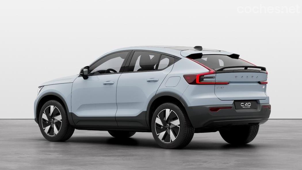 VOLVO C40 - El Volvo C40 que empieza a venderse este 2023 ofrecerá más autonomía y tendrá un sistema de recarga más rápido. 