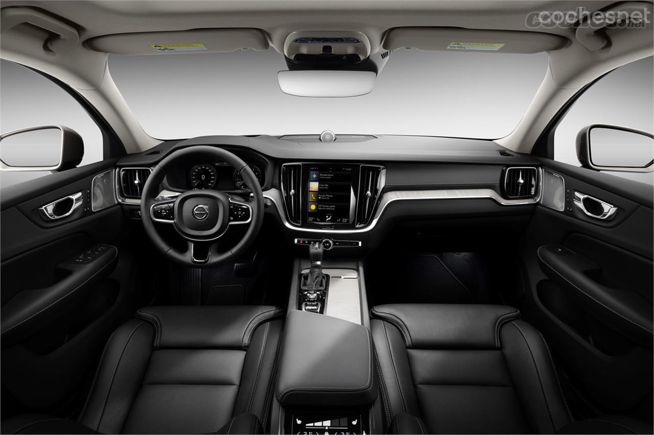 El interior es muy parecido al que podemos ver en un V90 Cross Country, por ejemplo. 