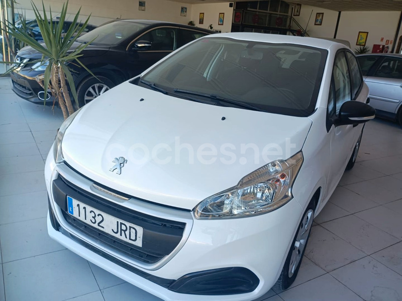 PEUGEOT 208 ACCESS 1.6 BlueHDi 75