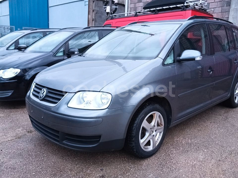 VOLKSWAGEN Touran 1.9 TDI 105 Edition