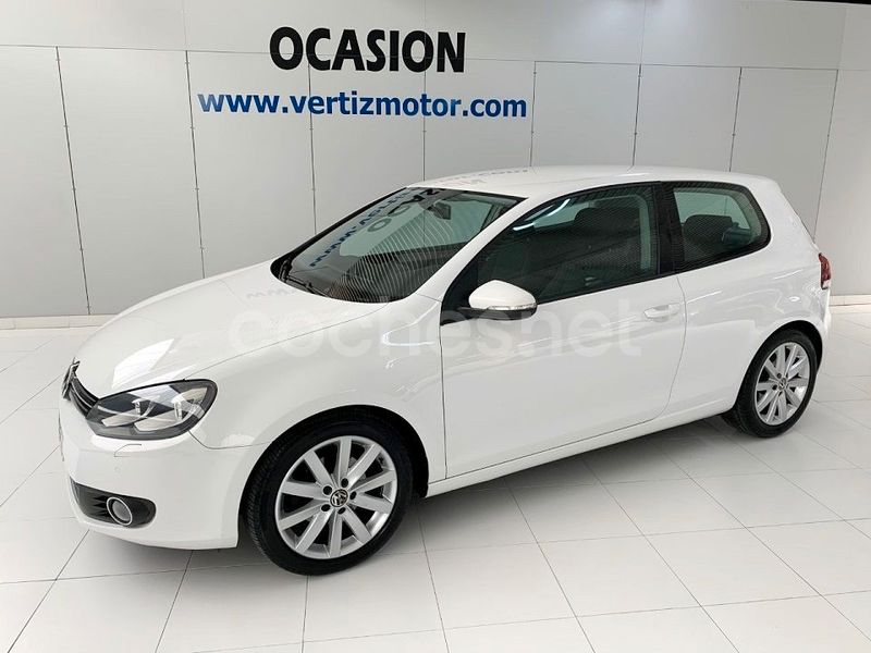 VOLKSWAGEN Golf 1.6 TDI 105cv DPF Sport 3p.