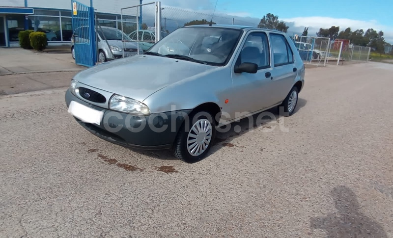 FORD Fiesta 1.3 INTRO