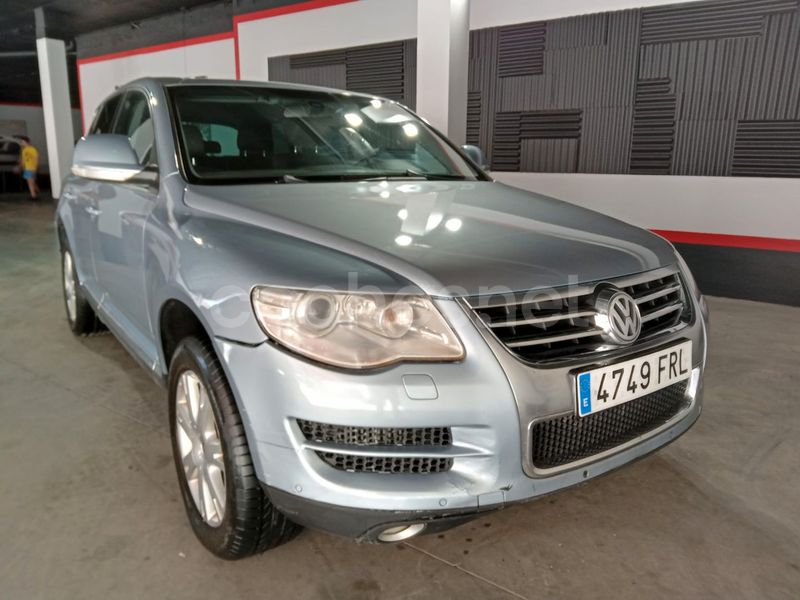 VOLKSWAGEN Touareg 3.0 V6 TDI Tiptronic