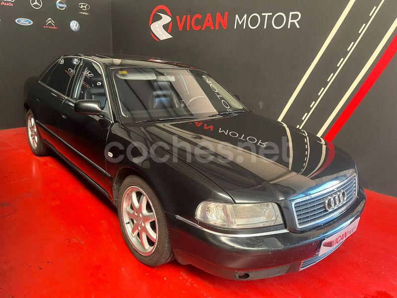 AUDI A8 3.3 TDI QUATTRO TIPTRONIC 4p.