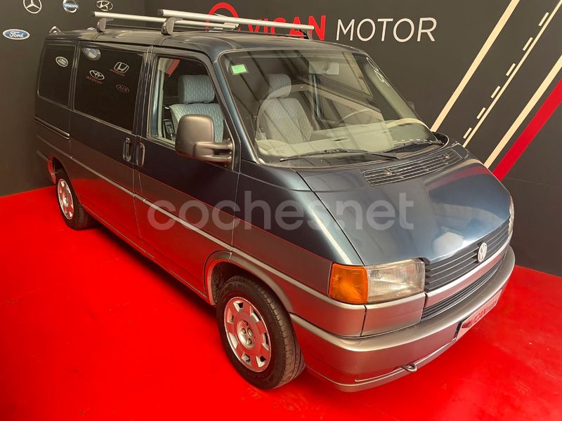 VOLKSWAGEN Multivan MULTIVAN 2.4 D 2920MM