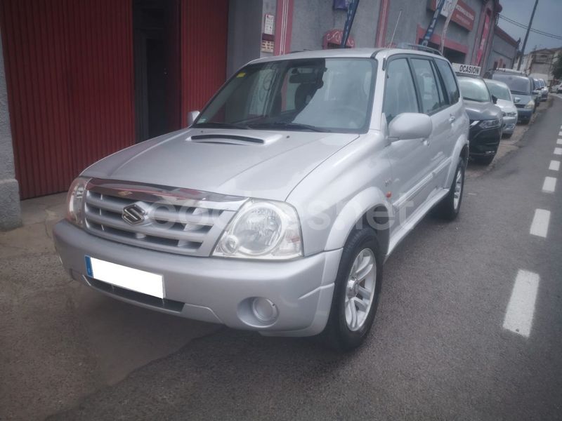 SUZUKI Grand Vitara XL-7 2.0 Diesel DLX 5 Plazas 5p.